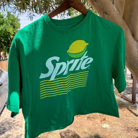 NWT SPRITE Oversized Cropped Boxy fun soda t-shirt - Picture 3 of 6